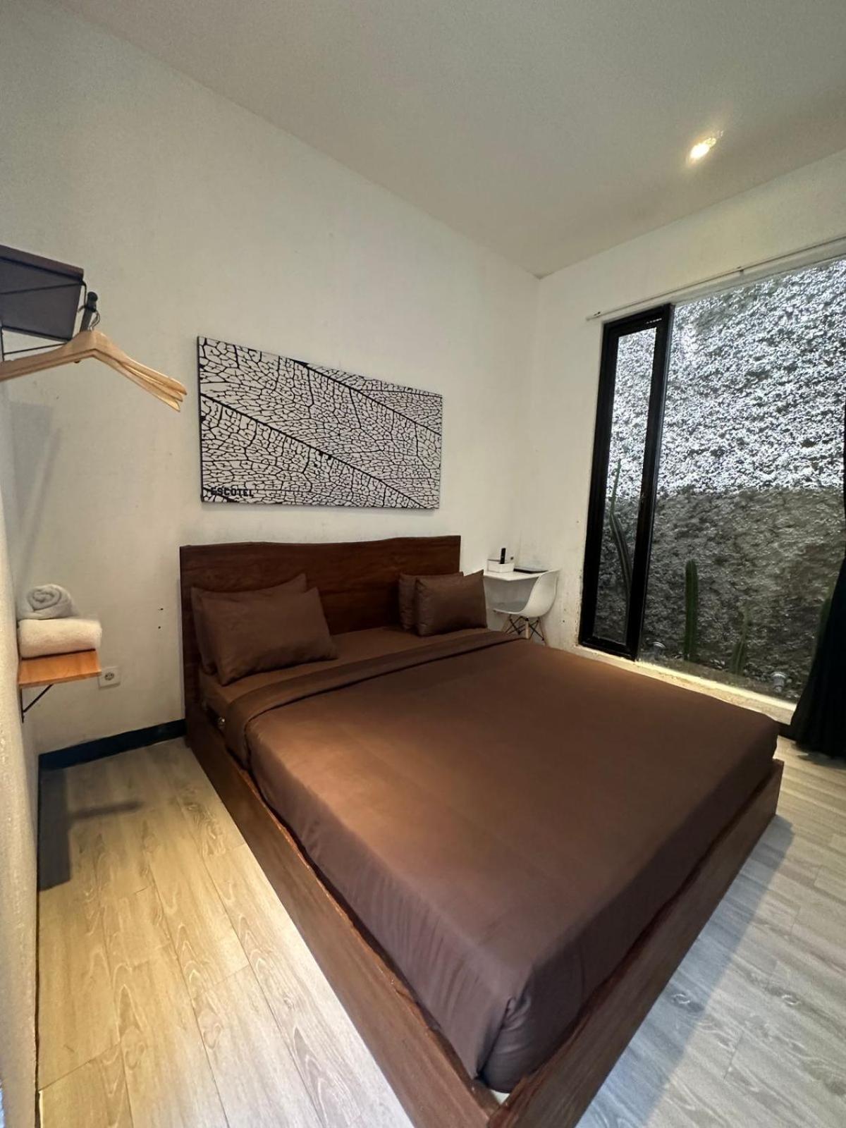 Escotel Tempekan Guest House Canggu  Exterior photo